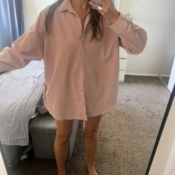 Zara oversized long sleeve button up - Picture 2 of 3